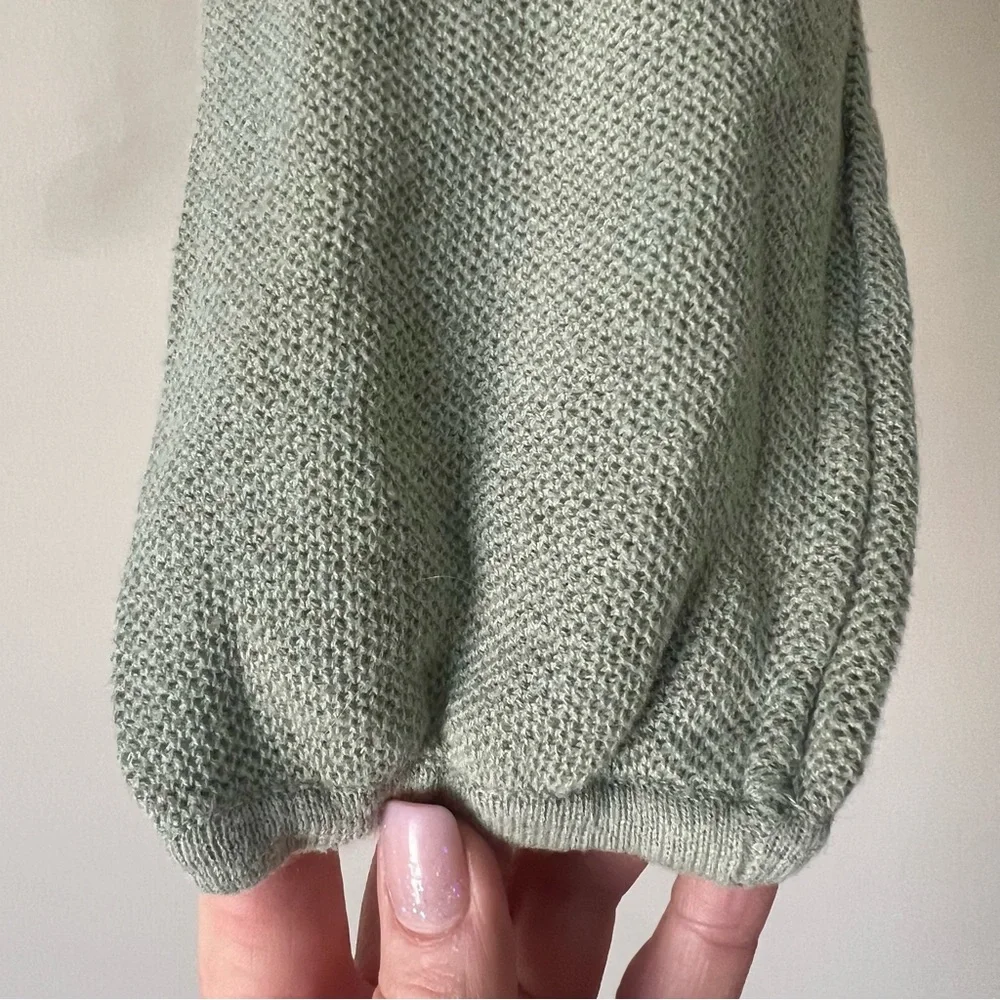 Forever 21 Sage Green Cropped Drawstring Top - Picture 4 of 8